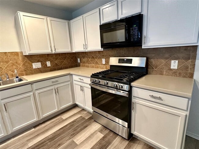 property at 5826 Kenwood