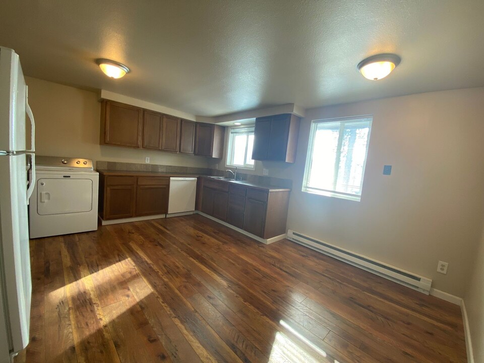 10620 E 14th Ave in Spokane Valley, WA - Building Photo