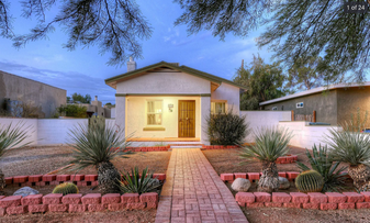 2416 E Mabel St in Tucson, AZ - Building Photo