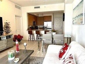 1830 Radius Dr, Unit 1203 in Hollywood, FL - Building Photo - Building Photo