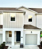 7477 Stone Crk Trl in Kissimmee, FL - Building Photo