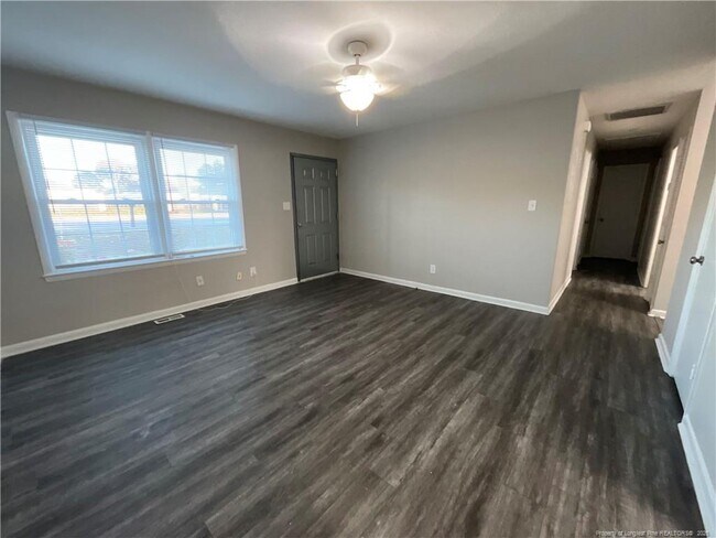 2238 Hope Mills Rd in Fayetteville, NC - Building Photo - Building Photo