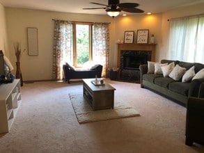 17727 Mayher Dr in Orland Park, IL - Building Photo - Building Photo