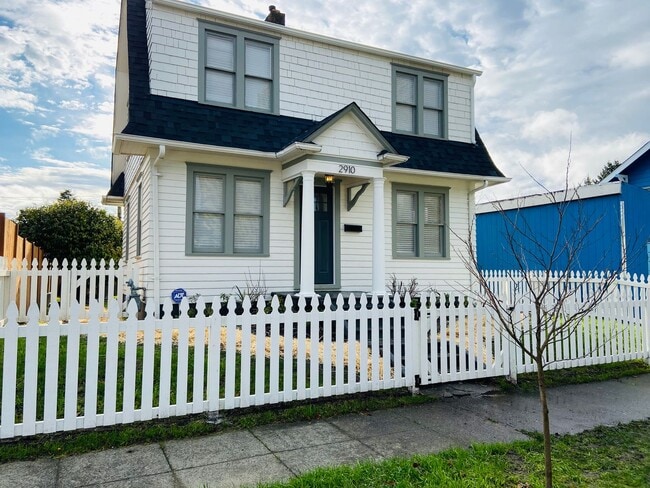property at 2910 S 13th St