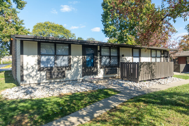 Ten56 Apartments in Wooster, OH - Building Photo - Building Photo