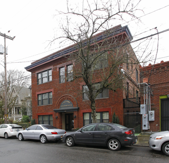 Harvard Apartments in Portland, OR - Building Photo - Building Photo