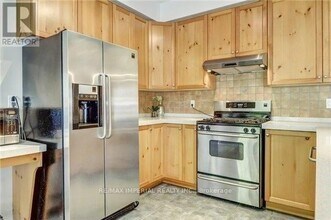 13 Fairlawn Ave in Markham, ON - Building Photo - Building Photo