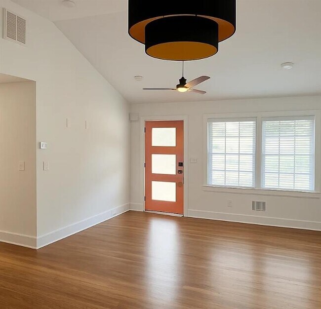 3253 Beech Dr in Decatur, GA - Building Photo - Building Photo