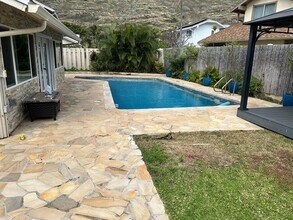 7544 Muolea Pl in Honolulu, HI - Building Photo - Building Photo