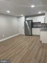 400 Granville Dr in Riva, MD - Building Photo - Building Photo