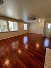 2335 Playa Way in Gold River, CA - Building Photo - Building Photo