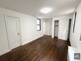 147 E 72nd St in New York, NY - Building Photo