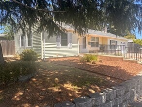 112 Homewood Ave in Napa, CA - Building Photo - Building Photo