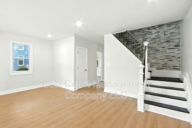 property at 3103 Rosekemp Ave
