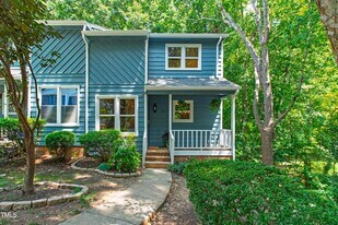 115 Inverness Ct in Cary, NC - Building Photo