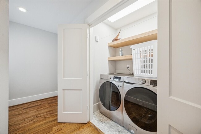 property at 4605 Fisk St