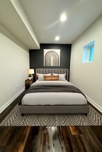 4039 N Oakley Ave in Chicago, IL - Building Photo - Building Photo