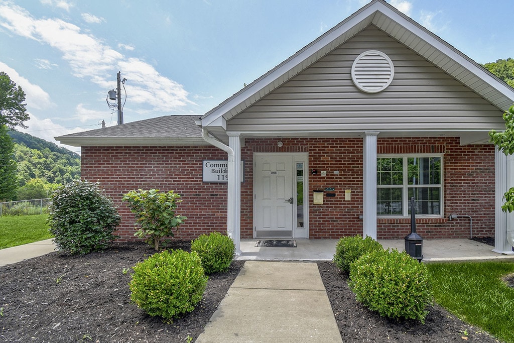 Oak Valley Gardens Apartments Glenville, WV Apartments For Rent