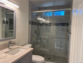 25639 Avenida Jolita in Santa Clarita, CA - Building Photo - Building Photo