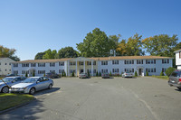 Perry Street Apartments in Danvers, MA - Foto de edificio - Building Photo