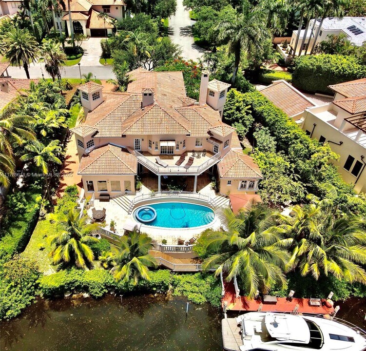194 Caoba Ct in Coral Gables, FL - Building Photo