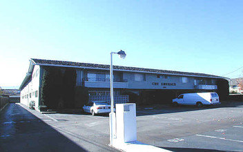 Emerald Gardens in Mountain View, CA - Building Photo - Building Photo