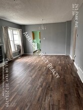 241 Park Ave in Lovell, WY - Building Photo - Building Photo