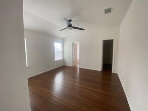 1003 Clayton Dr in Leander, TX - Building Photo - Building Photo