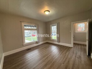 301 E Nora Ave in Spokane, WA - Building Photo - Building Photo