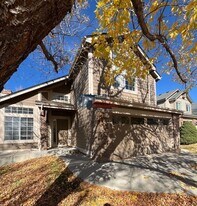 8179 Westside St in Littleton, CO - Building Photo