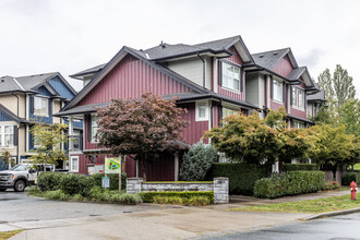 Augusta Walk in Surrey, BC - Building Photo - Building Photo