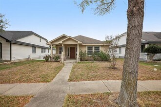 4937 Hartson in Kyle, TX - Building Photo - Building Photo