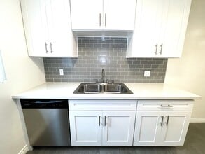 3635 Westwood Blvd in Los Angeles, CA - Foto de edificio - Building Photo