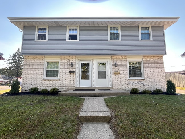 2 S Grand Ave