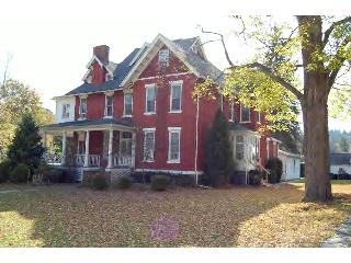 23 West Ave in Wellsboro, PA - Building Photo