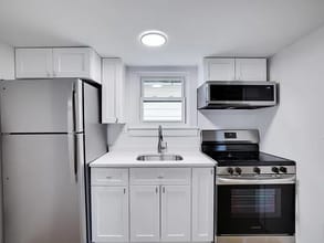 211 N 8th St in Stroudsburg, PA - Building Photo - Building Photo