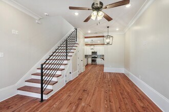 1801 Laharpe St in New Orleans, LA - Building Photo - Building Photo