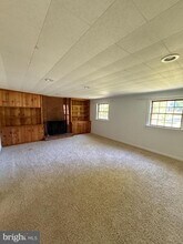 6103 Swansea St in Bethesda, MD - Building Photo - Building Photo
