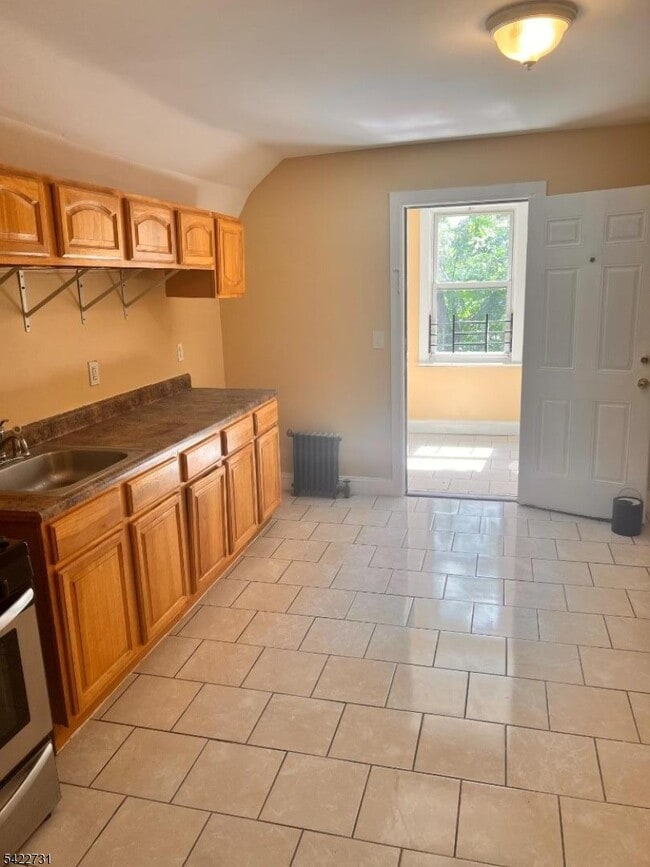 property at 1289 Springfield Ave