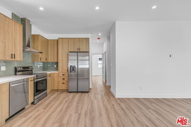 1454 Yosemite Dr in Los Angeles, CA - Building Photo - Building Photo