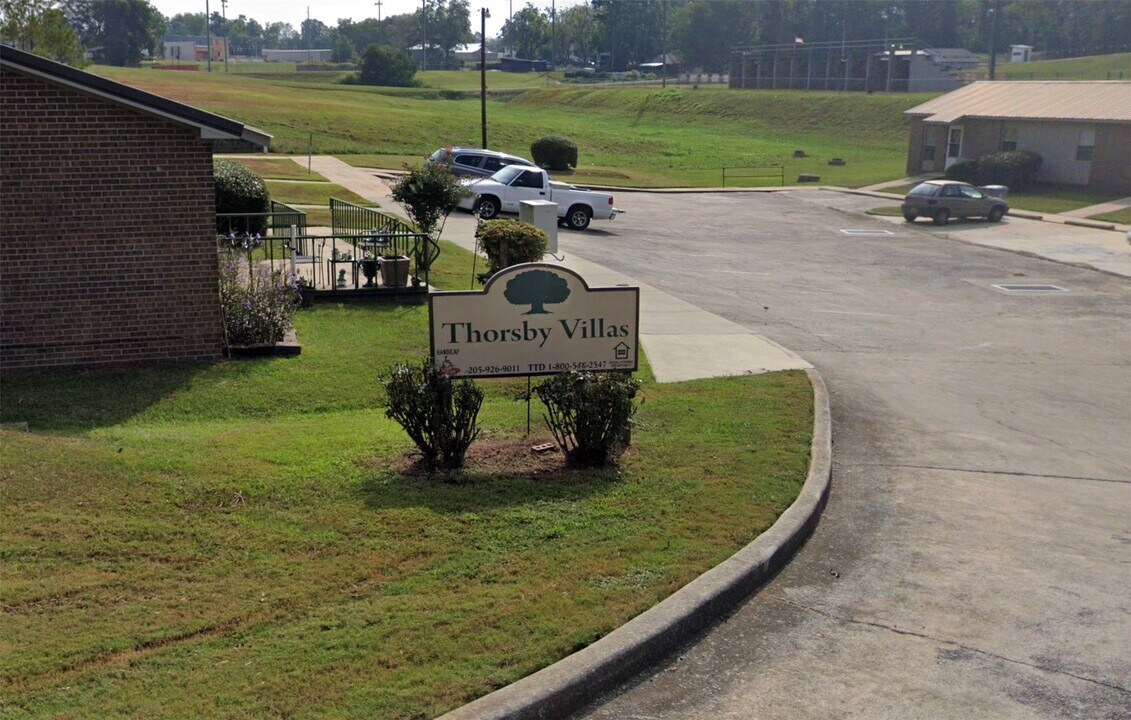 230 S Dakota Ave in Thorsby, AL - Building Photo