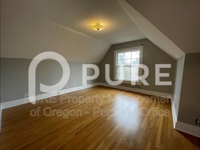 3104 SE Morrison St in Portland, OR - Building Photo - Building Photo