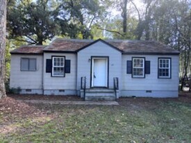 217 S Sunset Terrace in Jackson, MS - Building Photo