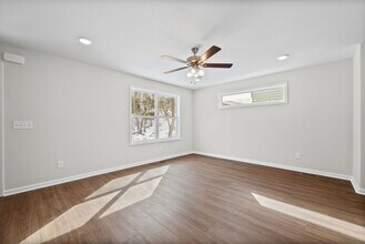 839 Cumberland Dr in Clarksville, TN - Building Photo - Building Photo