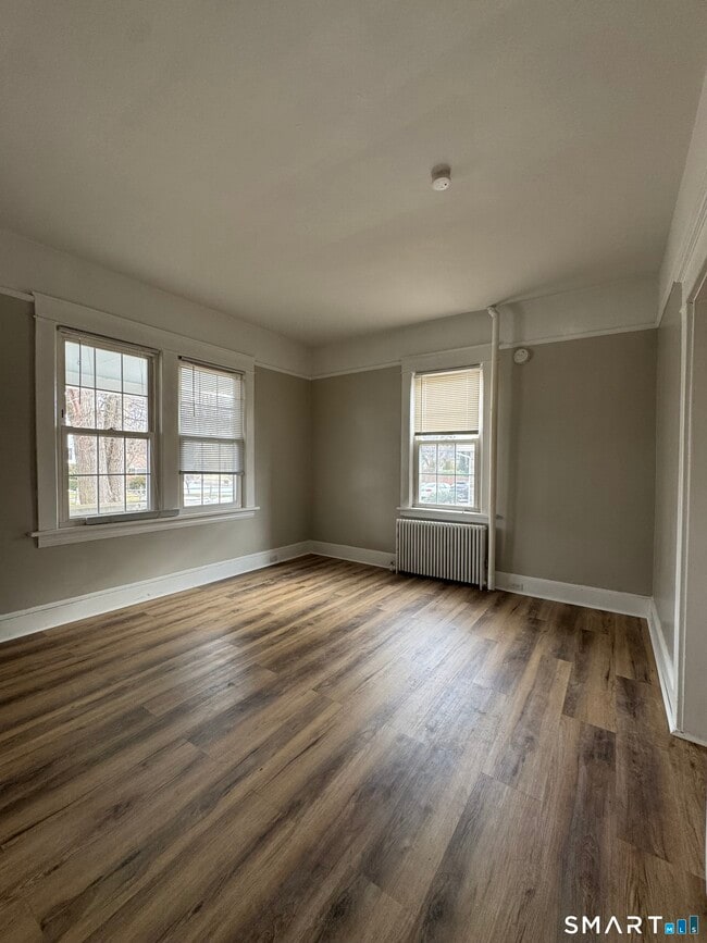 property at 7 Bridge St