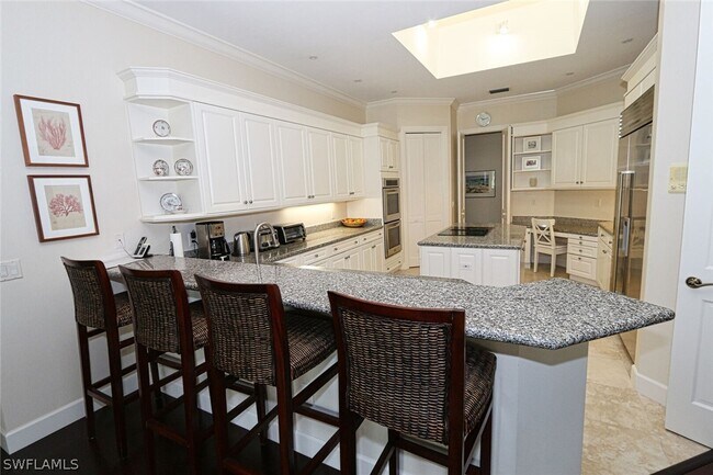 property at 6967 Green Tree Dr