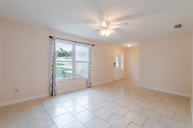 8918 134th St N in Seminole, FL - Building Photo - Building Photo