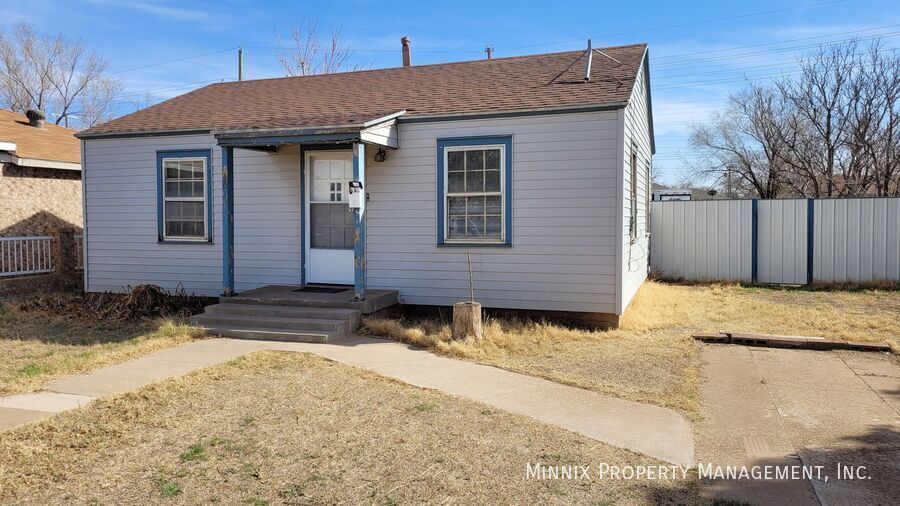 4613 32nd St in Lubbock, TX - Building Photo