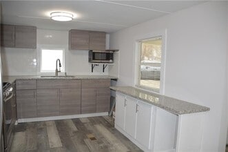 3227 Hilltop Cir in Gainesville, GA - Building Photo - Building Photo