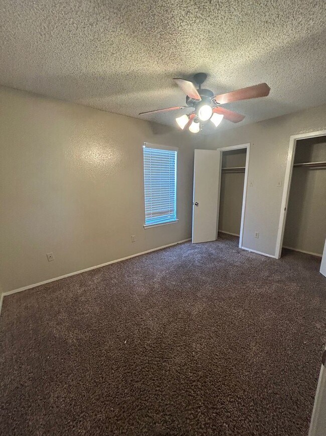 1508 S 13th St-Unit -102 in Waco, TX - Building Photo - Building Photo